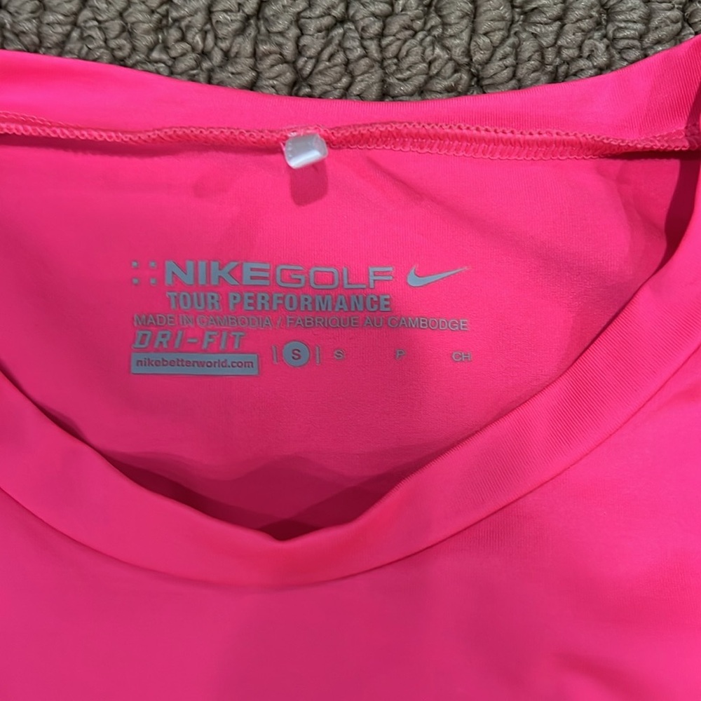 Women’s NIKE top - Picture 2 of 4